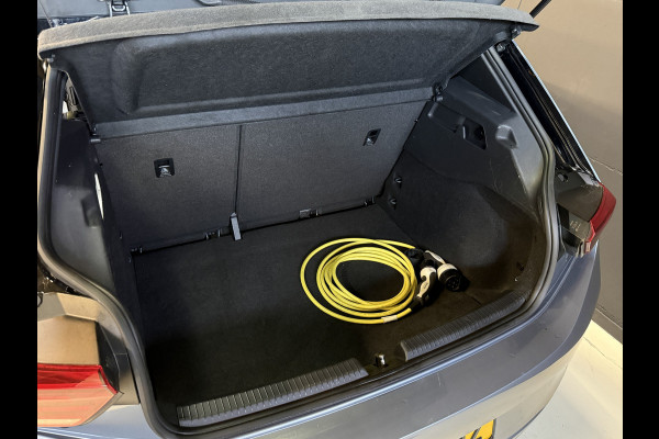 Volkswagen ID.3 Pro 58 kWh | Stoel/Stuurverwarming | Apple Carplay | Navi