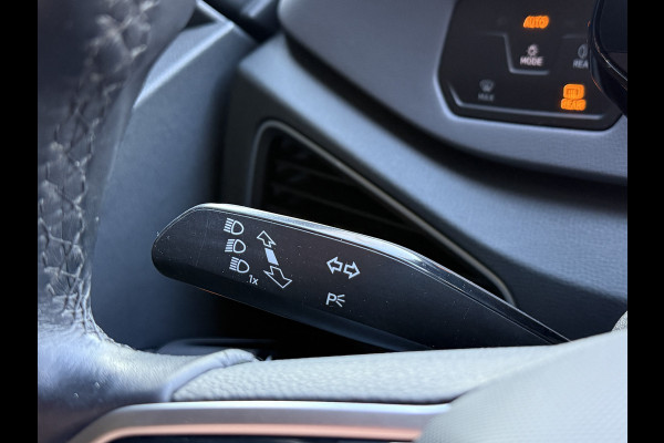 Volkswagen ID.3 Pro 58 kWh | Stoel/Stuurverwarming | Apple Carplay | Navi