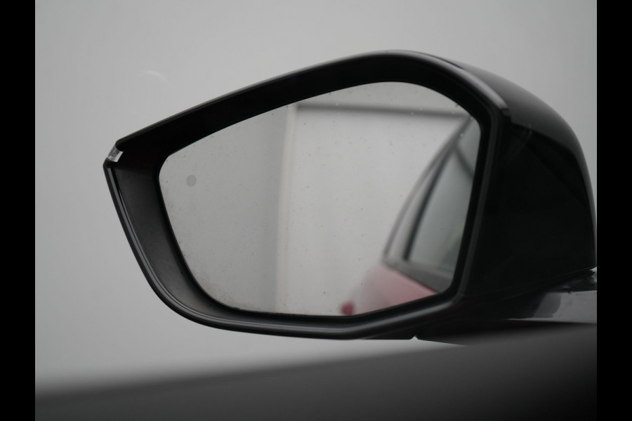 Opel Astra 1.6 GS Line Plug In Hybrid 180pk Dealer O.H. PHEV | Adaptive Cruise | Head Up | 360 Camera | Sportstoelen & Stuur Verwarmd | 18"L.M | Apple Carplay | Sfeerverlichting | Keyless | Blis | DAB |