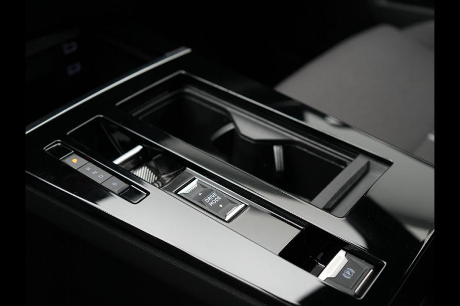 Opel Astra 1.6 GS Line Plug In Hybrid 180pk Dealer O.H. PHEV | Adaptive Cruise | Head Up | 360 Camera | Sportstoelen & Stuur Verwarmd | 18"L.M | Apple Carplay | Sfeerverlichting | Keyless | Blis | DAB |