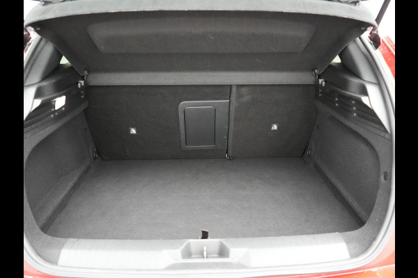 Opel Astra 1.6 GS Line Plug In Hybrid 180pk Dealer O.H. PHEV | Adaptive Cruise | Head Up | 360 Camera | Sportstoelen & Stuur Verwarmd | 18"L.M | Apple Carplay | Sfeerverlichting | Keyless | Blis | DAB |