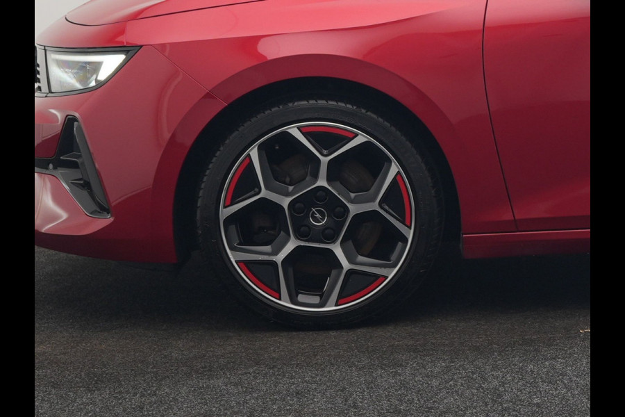 Opel Astra 1.6 GS Line Plug In Hybrid 180pk Dealer O.H. PHEV | Adaptive Cruise | Head Up | 360 Camera | Sportstoelen & Stuur Verwarmd | 18"L.M | Apple Carplay | Sfeerverlichting | Keyless | Blis | DAB |