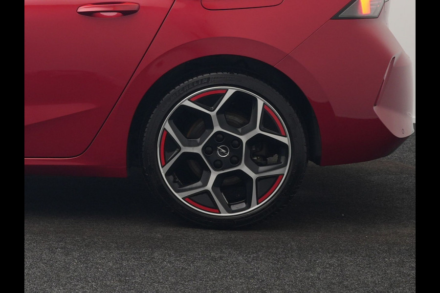 Opel Astra 1.6 GS Line Plug In Hybrid 180pk Dealer O.H. PHEV | Adaptive Cruise | Head Up | 360 Camera | Sportstoelen & Stuur Verwarmd | 18"L.M | Apple Carplay | Sfeerverlichting | Keyless | Blis | DAB |