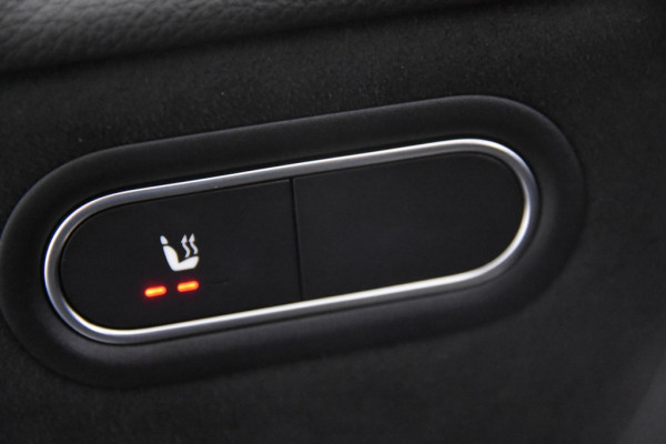 Mercedes-Benz A-Klasse 250 e AMG Line *1ste Eigenaar*Ambiente*Stoelverwarming*Standkachel*