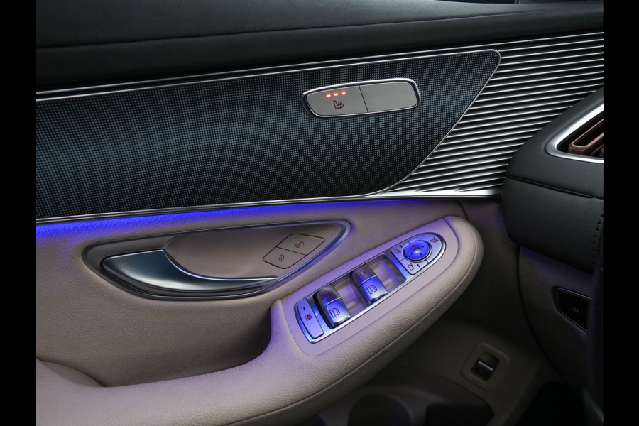 Mercedes-Benz EQC 400 4MATIC Business Solution 80 kWh {SOH-93%} (INCL-BTW) Aut *PANO | LEATHER | DIGI-WIDESCREEN | MEMORY-PACK | TOPVIEW | KEYLESS | HEATED-SPORTSEATS | DAB+ | PRIVACY-GLASS | TOWBAR | AMBIENTLIGHT | SHIFTPADDLES | 19' ALU*