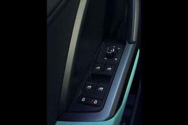 Audi Q3 45 TFSI Quattro 3x S-Line Sterrenhemel Tiffany B&O