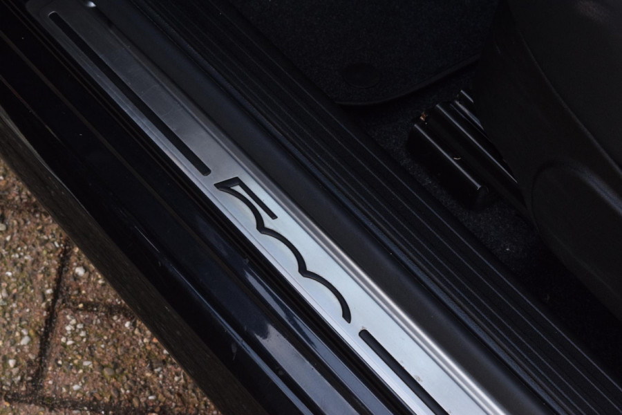 Fiat 500 1.0 Hybrid Sport|Schuifdak|Carplay|16"|Clima