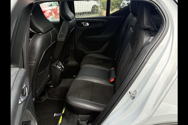 Volvo XC40 Recharge P8 AWD R-Design | Apple Carplay & AndroidAUTO | ACCU 89% |