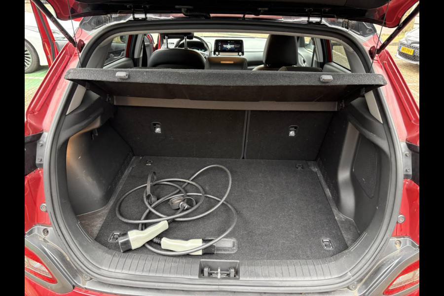 Hyundai Kona EV Premium Two-Tone 64 kWh | Apple Carplay/Android Auto | ACCU 99% |