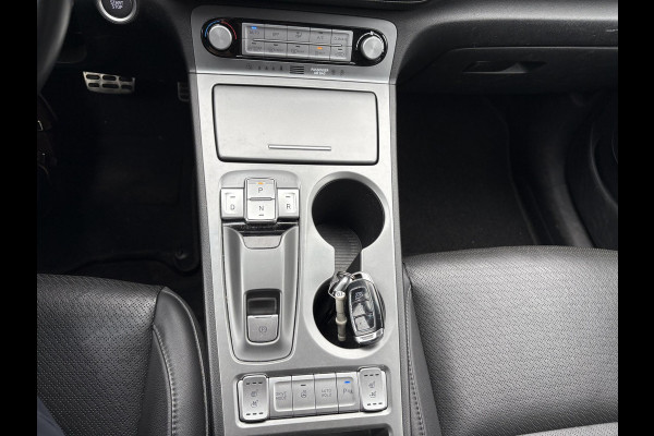 Hyundai Kona EV Premium Two-Tone 64 kWh | Apple Carplay/Android Auto | ACCU 99% |