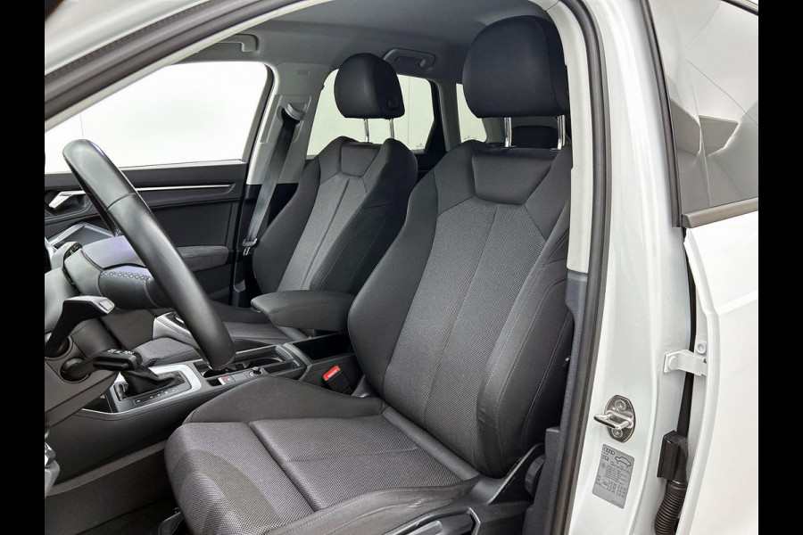 Audi Q3 45 TFSI e Edition CARPLAY | EL-ACHTERKLEP | AD-CRUISE