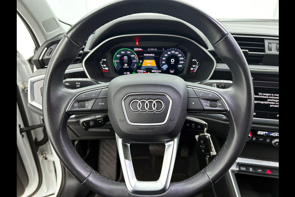 Audi Q3 45 TFSI e Edition CARPLAY | EL-ACHTERKLEP | AD-CRUISE