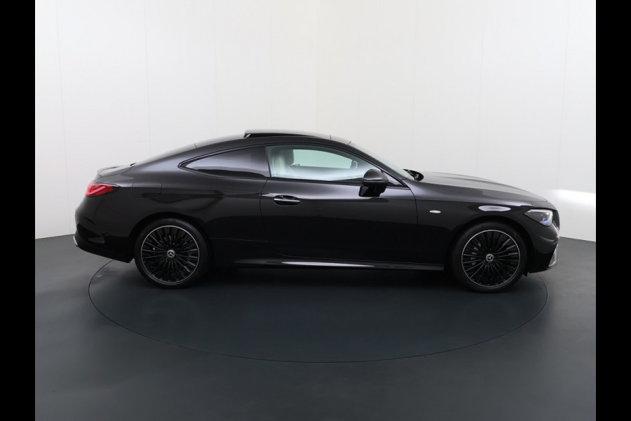 Mercedes-Benz CLE Coupé 300 e AMG Line | Pano Memory Distronic