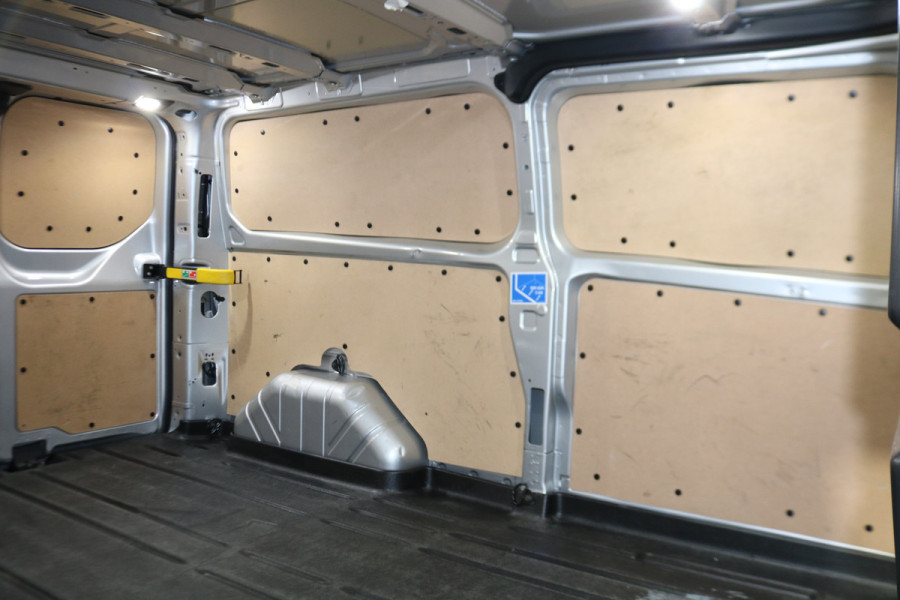 Ford Transit Custom 2.0 TDCI L2 H1 130pk Active Automaat