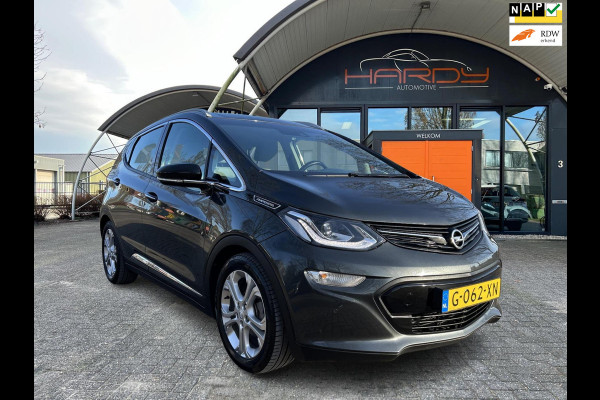 Opel Ampera-E Business 60 kWh 100% SOH Apple Carplay BTW Auto Dealer Onderhouden Rijklaarprijs!