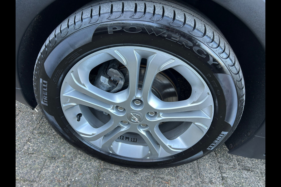 Opel Ampera-E Business 60 kWh 100% SOH Apple Carplay BTW Auto Dealer Onderhouden Rijklaarprijs!