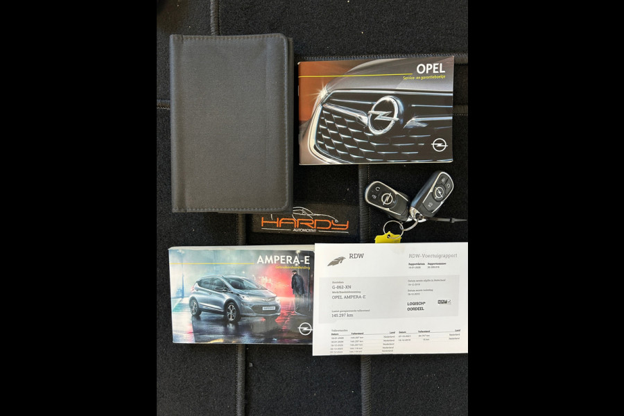 Opel Ampera-E Business 60 kWh 100% SOH Apple Carplay BTW Auto Dealer Onderhouden Rijklaarprijs!