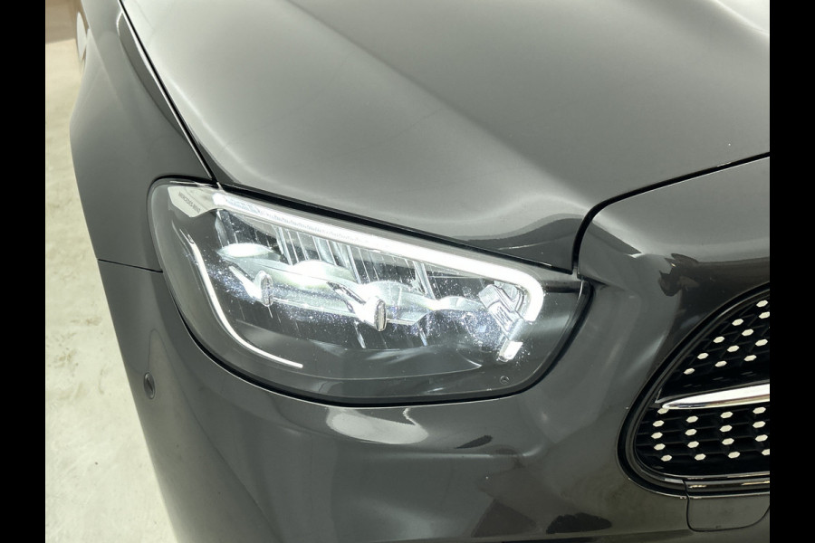 Mercedes-Benz E-Klasse Estate 300 e Hybride Business Solution AMG / Trekhaak / Leder / Wide screen / Navigatie /