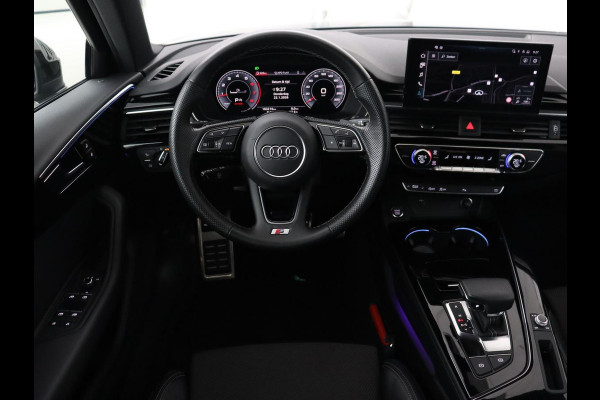 Audi A4 35 TFSI S edition Competion | Origineel NL | Trekhaak | Sfeerverlichting | Virtual Cockpit | Carplay | Sportstoelen | Half leder | Full LED | Navigatie | Parkeerhulp | Cruise control | S Line