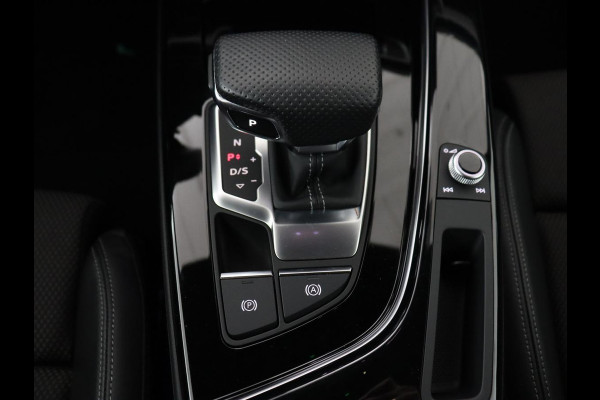 Audi A4 35 TFSI S edition Competion | Origineel NL | Trekhaak | Sfeerverlichting | Virtual Cockpit | Carplay | Sportstoelen | Half leder | Full LED | Navigatie | Parkeerhulp | Cruise control | S Line