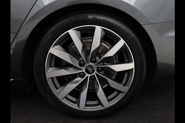Audi A4 35 TFSI S edition Competion | Origineel NL | Trekhaak | Sfeerverlichting | Virtual Cockpit | Carplay | Sportstoelen | Half leder | Full LED | Navigatie | Parkeerhulp | Cruise control | S Line