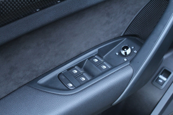 Audi Q5 2.0 TFSI 252pk quattro Sport S Line Black Edition Panoramadak Clima Cruise Navi Camera B&O Leder LMV