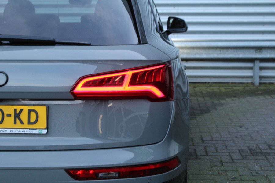 Audi Q5 2.0 TFSI 252pk quattro Sport S Line Black Edition Panoramadak Clima Cruise Navi Camera B&O Leder LMV