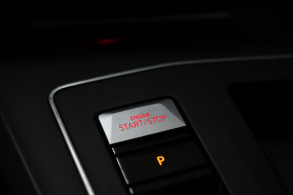 Volkswagen Golf 2.0 TSI GTI 45 JAHRE CLUBSPORT AKRA/NURBURGRING/PANO/CARPLAY/IQ-LIGHT/VOLL