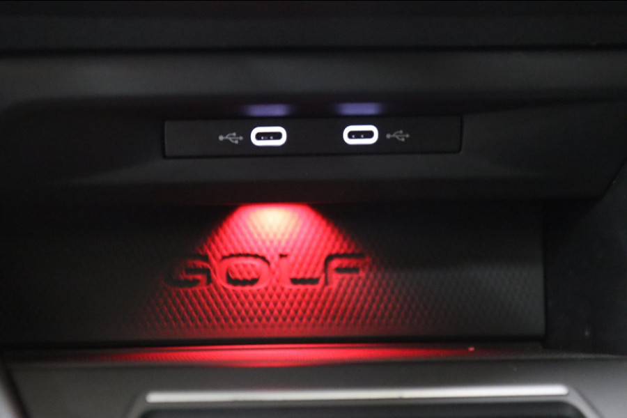 Volkswagen Golf 2.0 TSI GTI 45 JAHRE CLUBSPORT AKRA/NURBURGRING/PANO/CARPLAY/IQ-LIGHT/VOLL