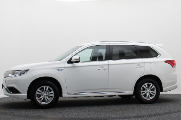 Mitsubishi Outlander 2.4 PHEV Pure