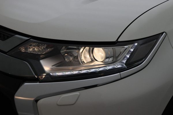 Mitsubishi Outlander 2.4 PHEV Pure