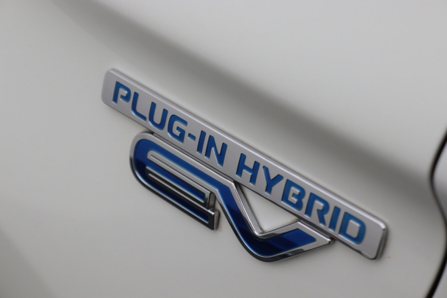 Mitsubishi Outlander 2.4 PHEV Pure