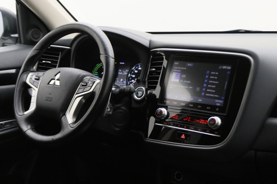 Mitsubishi Outlander 2.4 PHEV Pure