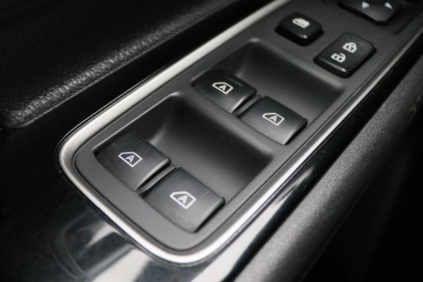 Mitsubishi Outlander 2.4 PHEV Pure