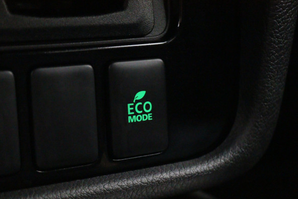 Mitsubishi Outlander 2.4 PHEV Pure