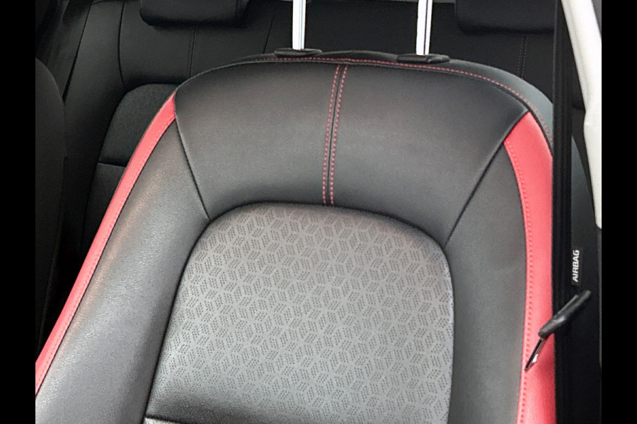 Kia Picanto 1.0 GT-Line CAMERA | LEER | NAVI | 15"LMV