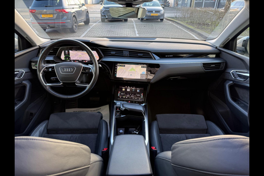 Audi e-tron Sportback 55 Quattro S edition 95 kWh LEER/PANO