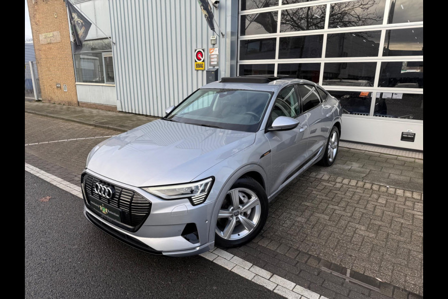 Audi e-tron Sportback 55 Quattro S edition 95 kWh LEER/PANO