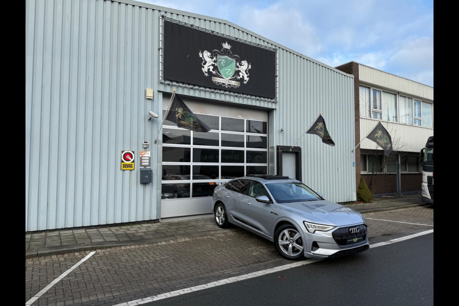 Audi e-tron Sportback 55 Quattro S edition 95 kWh LEER/PANO