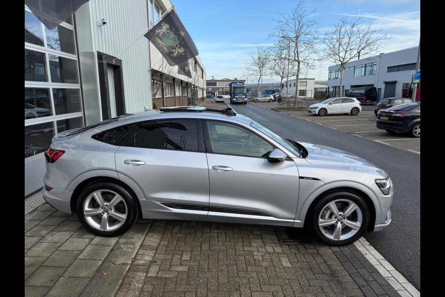 Audi e-tron Sportback 55 Quattro S edition 95 kWh LEER/PANO
