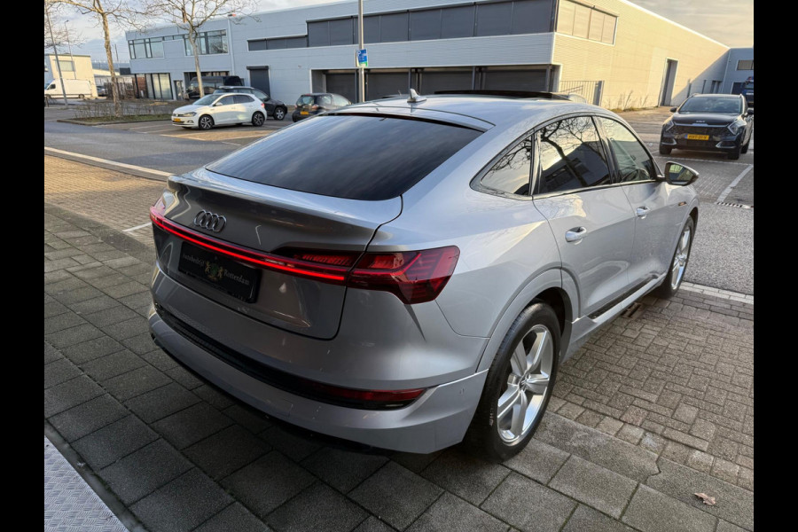 Audi e-tron Sportback 55 Quattro S edition 95 kWh LEER/PANO