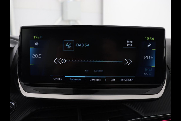 Peugeot e-208 EV GT Pack 50 kWh | Adaptive cruise | Carplay | Camera | Half leder | Keyless | Sportstoelen | Navigatie | Full LED