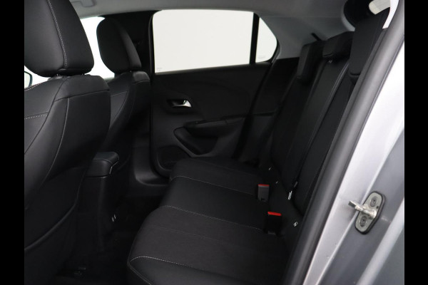 Opel CORSA-E Elegance 50 kWh | Stoelverwarming | Matrix LED | Camera | Carplay | Navigatie | Climate control | Cruise control | Stuurverwarming