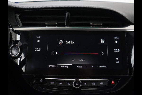 Opel CORSA-E Elegance 50 kWh | Stoelverwarming | Matrix LED | Camera | Carplay | Navigatie | Climate control | Cruise control | Stuurverwarming