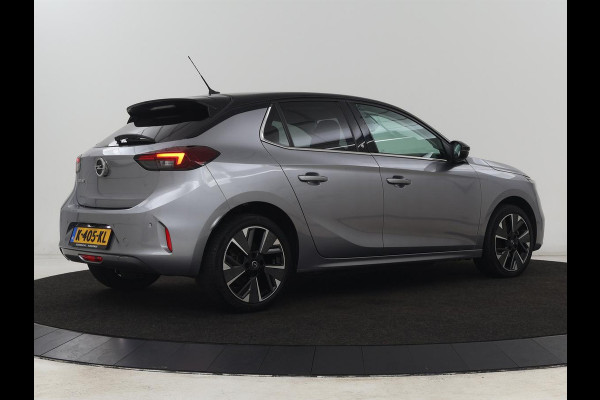 Opel CORSA-E Elegance 50 kWh | Stoelverwarming | Matrix LED | Camera | Carplay | Navigatie | Climate control | Cruise control | Stuurverwarming