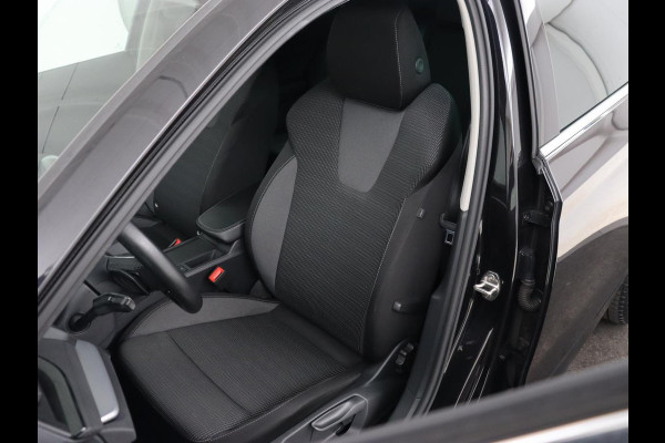 Škoda Octavia 1.4 TSI PHEV iV Business Edition | Stoelverwarming | Camera | Sfeerverlichting | Carplay | Navigatie | Digital Cockpit | Full LED | Chrome Pakket | Climate control | Cruise control | PHEV | Plug In