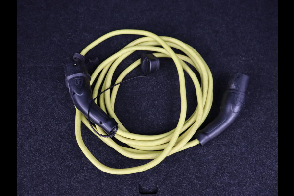 Škoda Octavia 1.4 TSI PHEV iV Business Edition | Stoelverwarming | Camera | Sfeerverlichting | Carplay | Navigatie | Digital Cockpit | Full LED | Chrome Pakket | Climate control | Cruise control | PHEV | Plug In