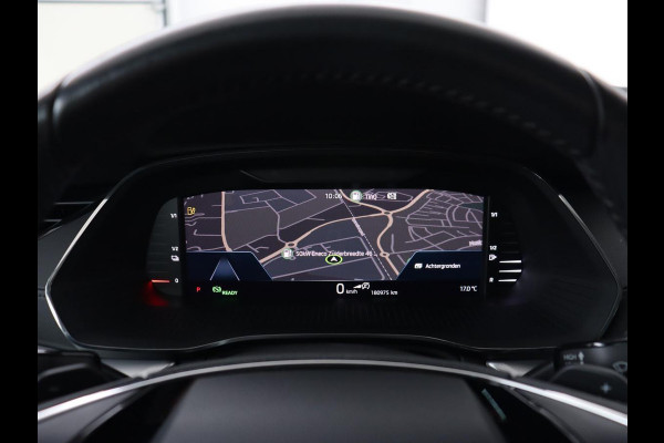 Škoda Octavia 1.4 TSI PHEV iV Business Edition | Stoelverwarming | Camera | Sfeerverlichting | Carplay | Navigatie | Digital Cockpit | Full LED | Chrome Pakket | Climate control | Cruise control | PHEV | Plug In