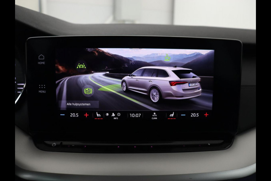 Škoda Octavia 1.4 TSI PHEV iV Business Edition | Stoelverwarming | Camera | Sfeerverlichting | Carplay | Navigatie | Digital Cockpit | Full LED | Chrome Pakket | Climate control | Cruise control | PHEV | Plug In