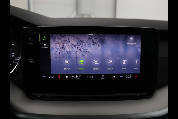 Škoda Octavia 1.4 TSI PHEV iV Business Edition | Stoelverwarming | Camera | Sfeerverlichting | Carplay | Navigatie | Digital Cockpit | Full LED | Chrome Pakket | Climate control | Cruise control | PHEV | Plug In